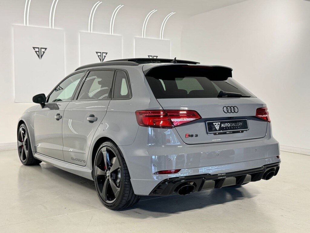 Audi a3 rs3 sportback quattro s tronic 294kw