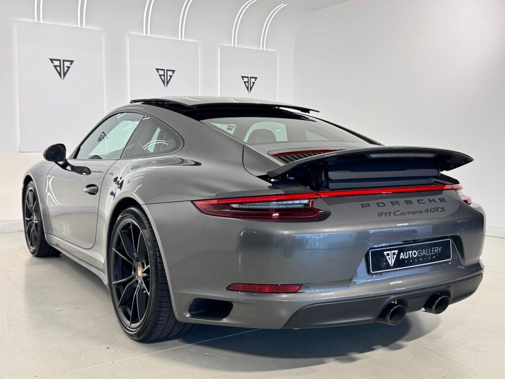 Porsche 911 carrera 4 gts coupé pdk