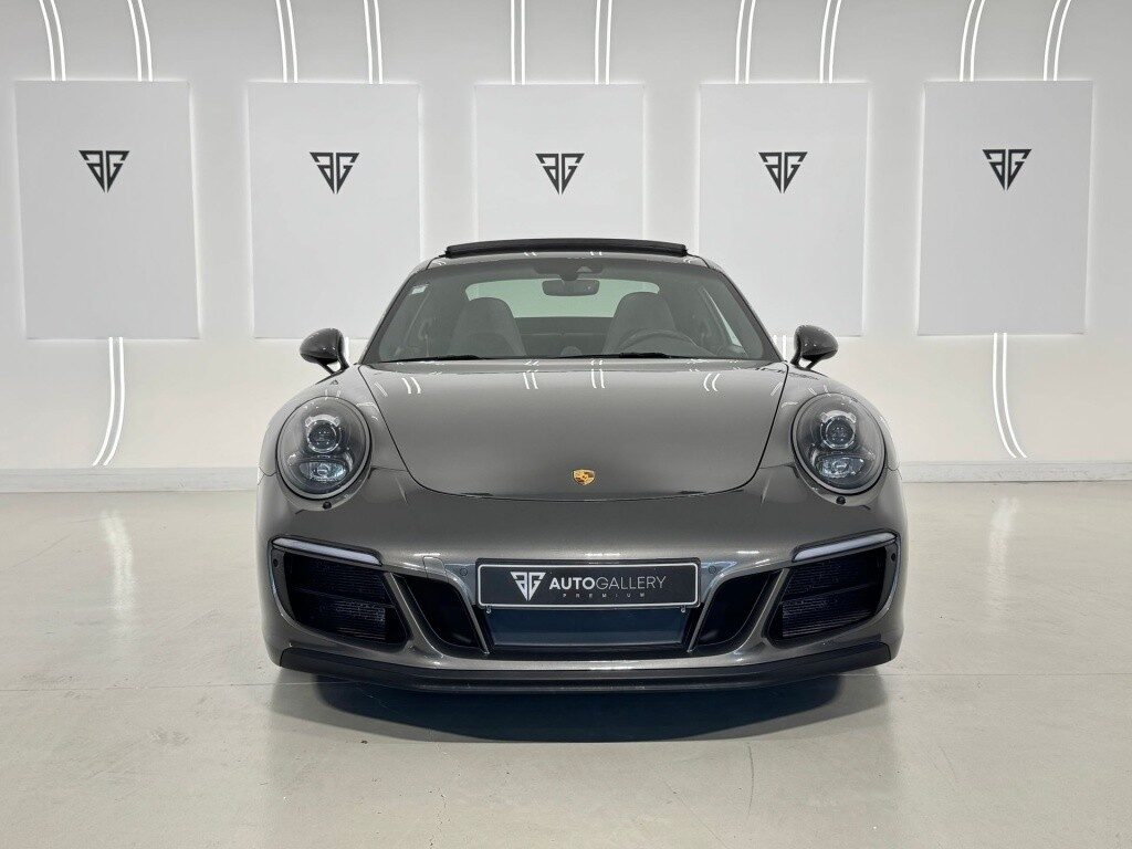 Porsche 911 carrera 4 gts coupé pdk