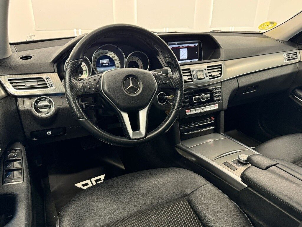 Mercedes-benz clase e estate 300 bt hybrid avantgarde