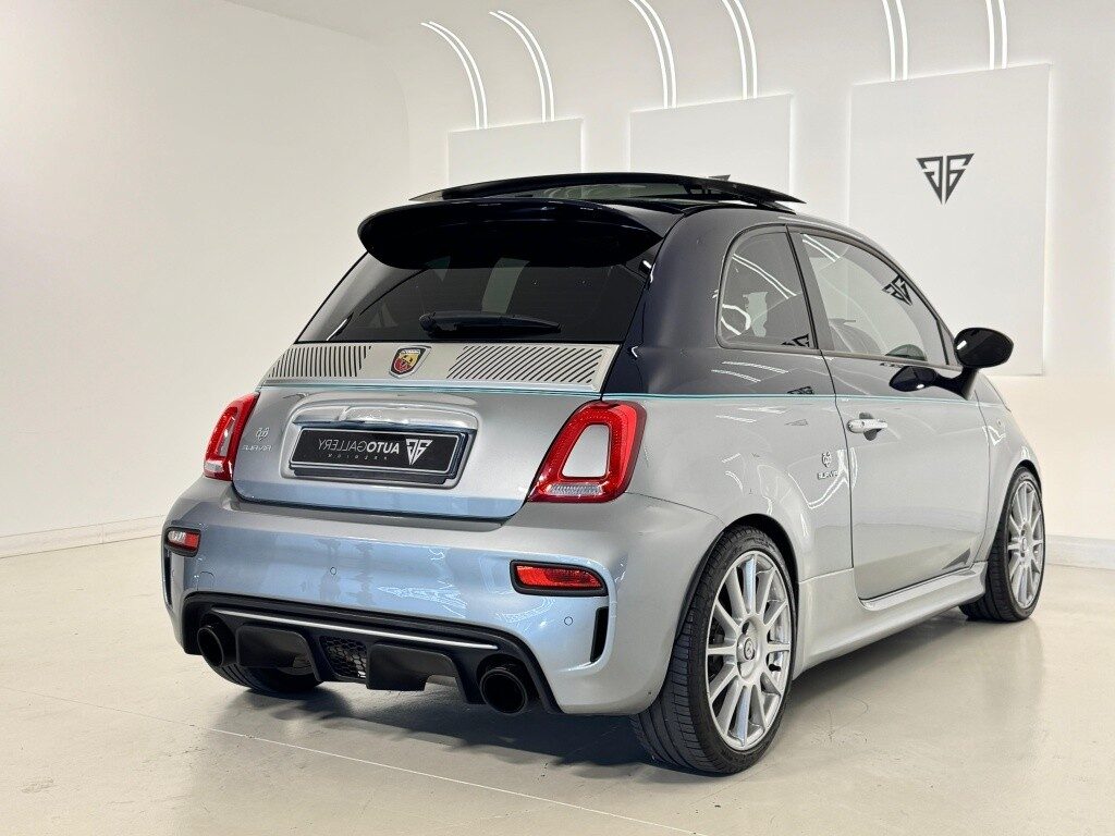 Abarth 595 695 1.4t jet rivale 132kw