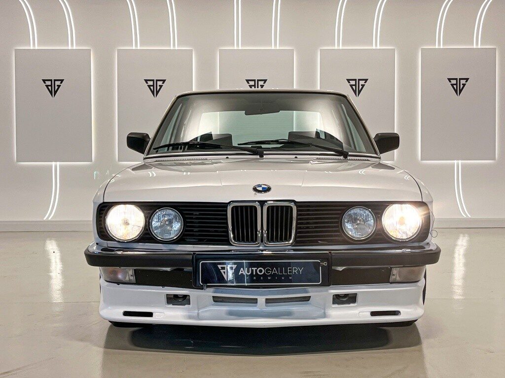 Bmw serie 5 525i