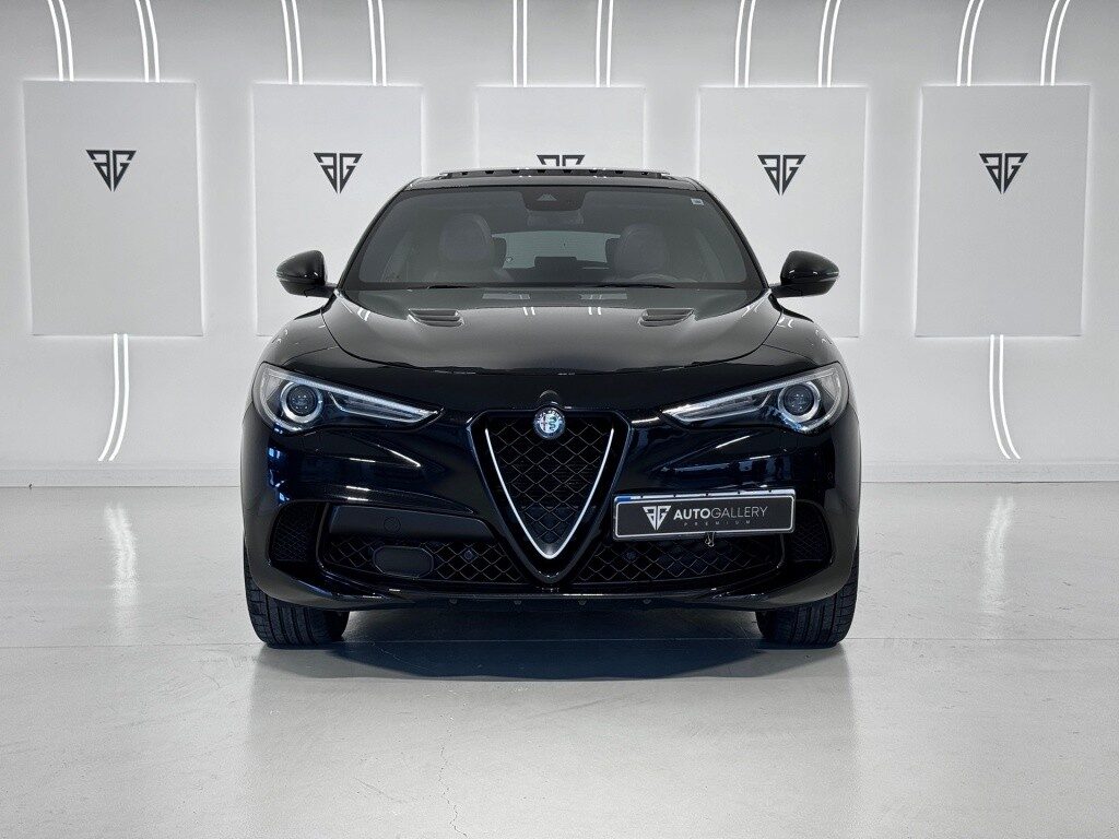 Alfa romeo stelvio 2.9 bi-turbo q4 quadrifoglio at8