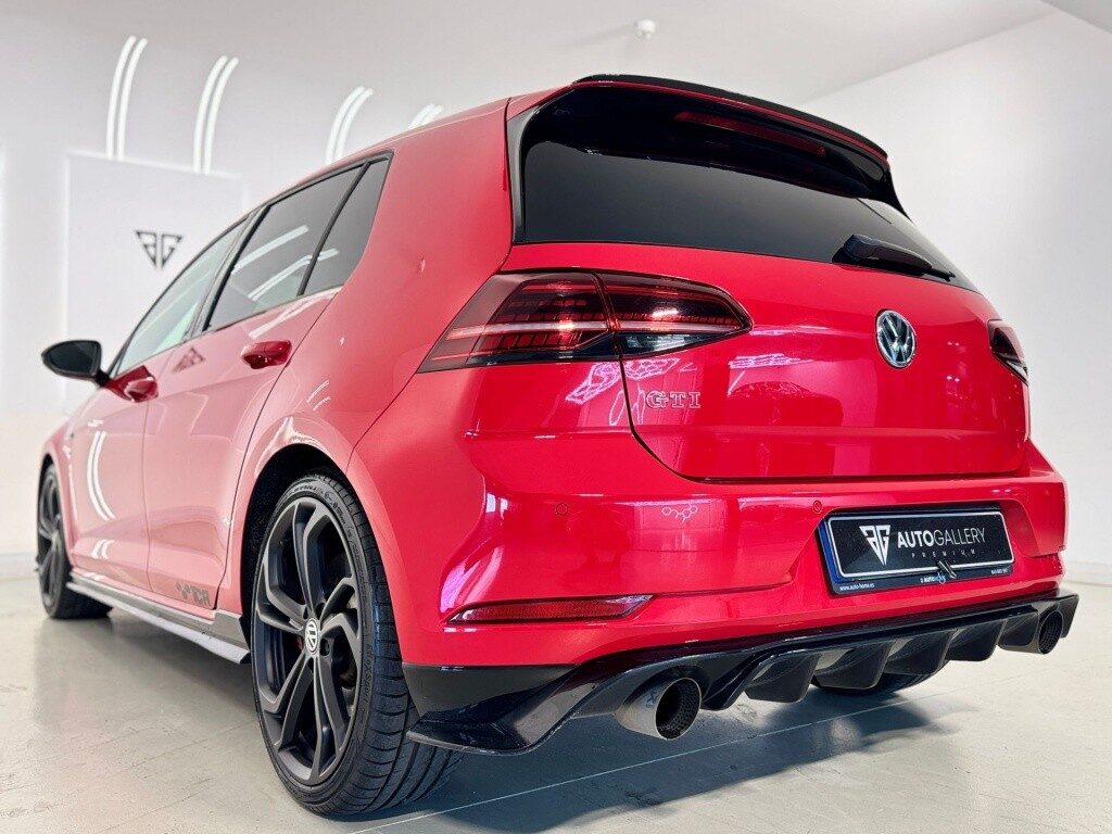 Volkswagen golf 2.0 tsi gti tcr dsg7 213kw