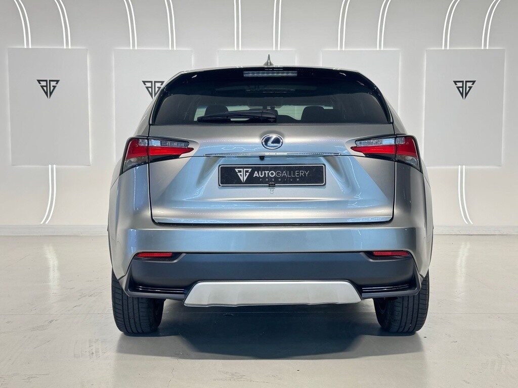 Lexus nx 300h sport edition 2wd