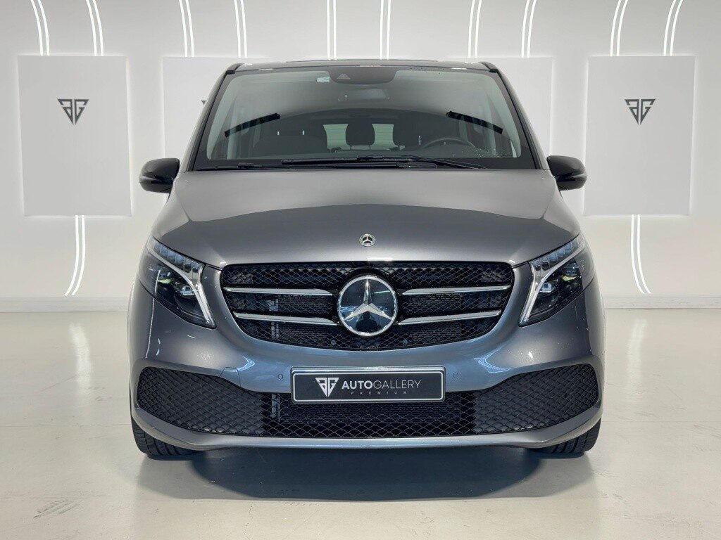 Mercedes-benz clase v 300d largo