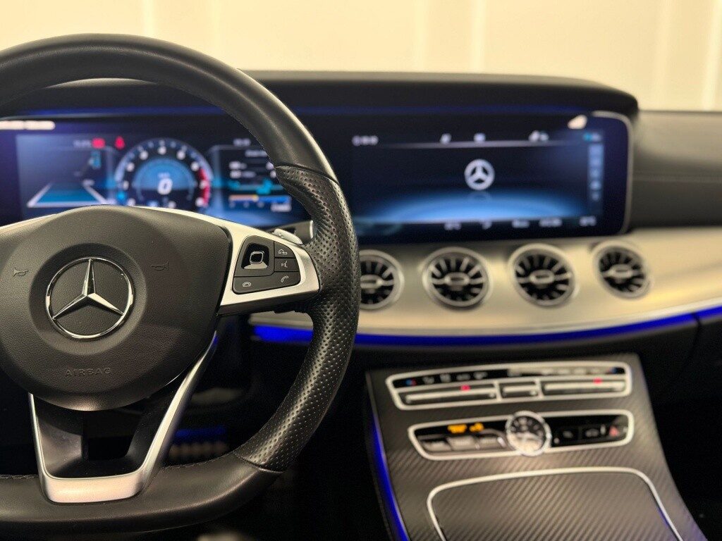 Mercedes-benz clase e coupé 400 4matic 9g-tronic