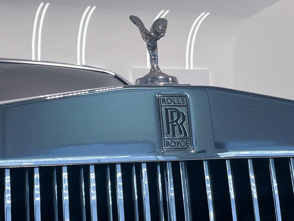 Rolls-royce phantom v12