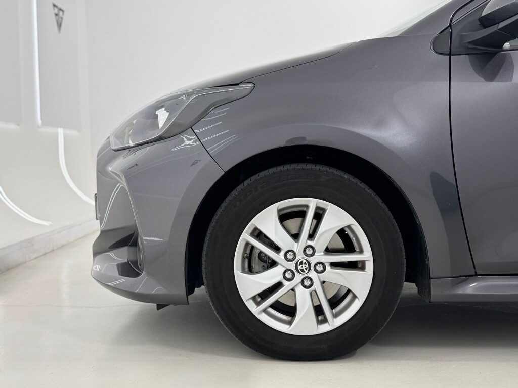 TOYOTA Yaris 120H 1.5 Active Tech