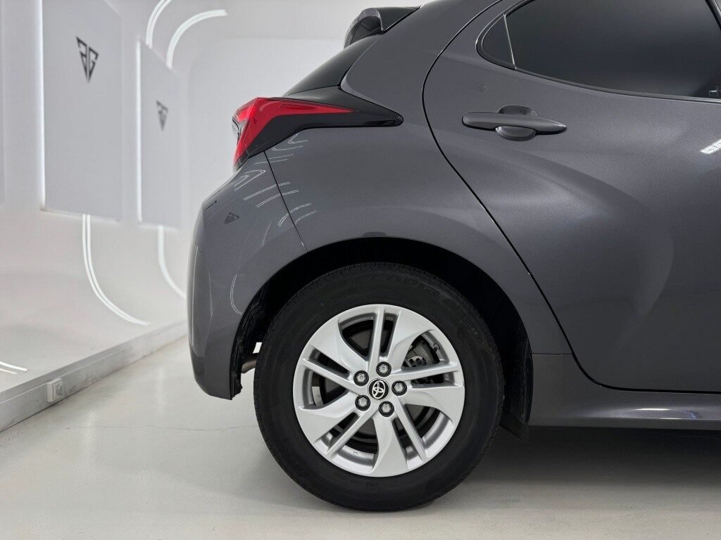 TOYOTA Yaris 120H 1.5 Active Tech