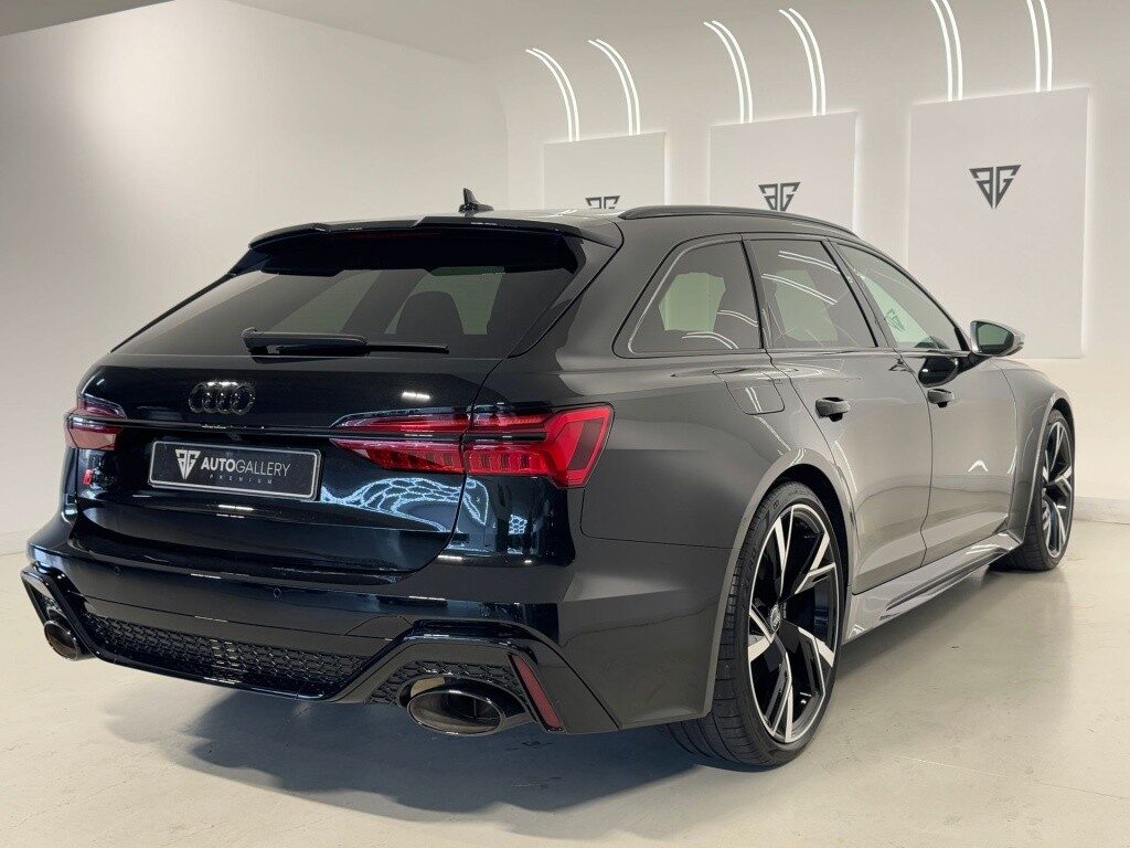 AUDI A6 RS6 Avant TFSI quattro Tiptronic