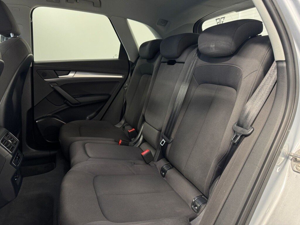 AUDI Q5 2.0TDI quattro-ultra S tronic 120kW