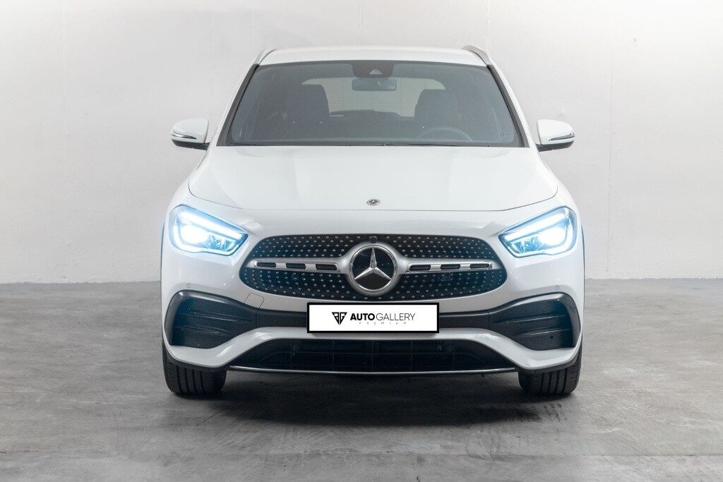 MERCEDES-BENZ Clase GLA 180 7G-DCT