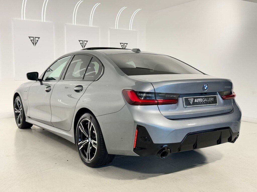 BMW Serie 3 330e M Sport