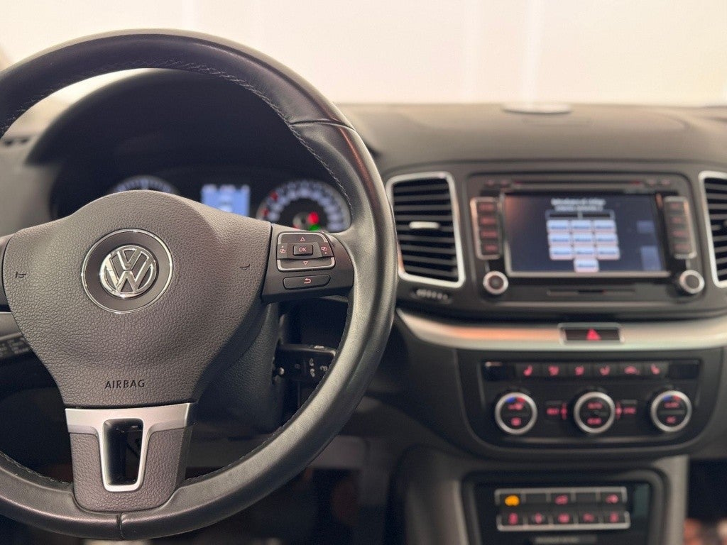 VOLKSWAGEN Sharan 2.0 TSI Sport DSG