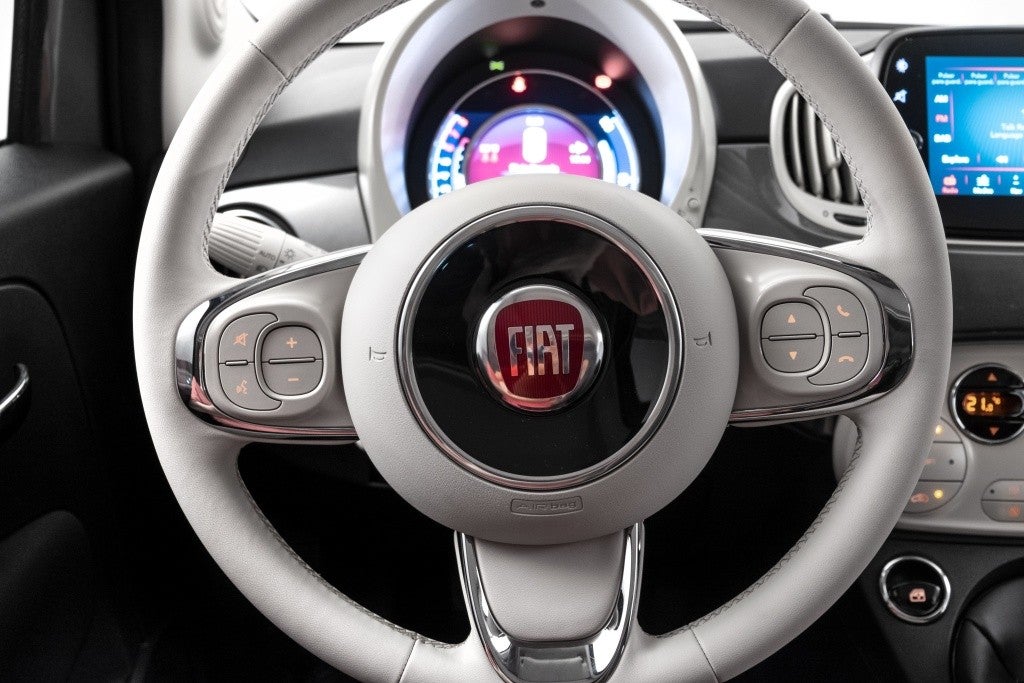 FIAT 500 1.0 Hybrid Dolcevita 52kW