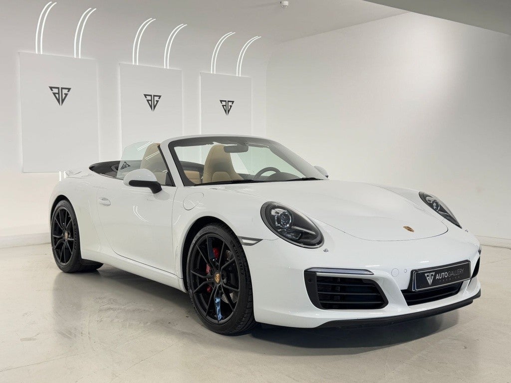 PORSCHE 911 Carrera Cabriolet PDK