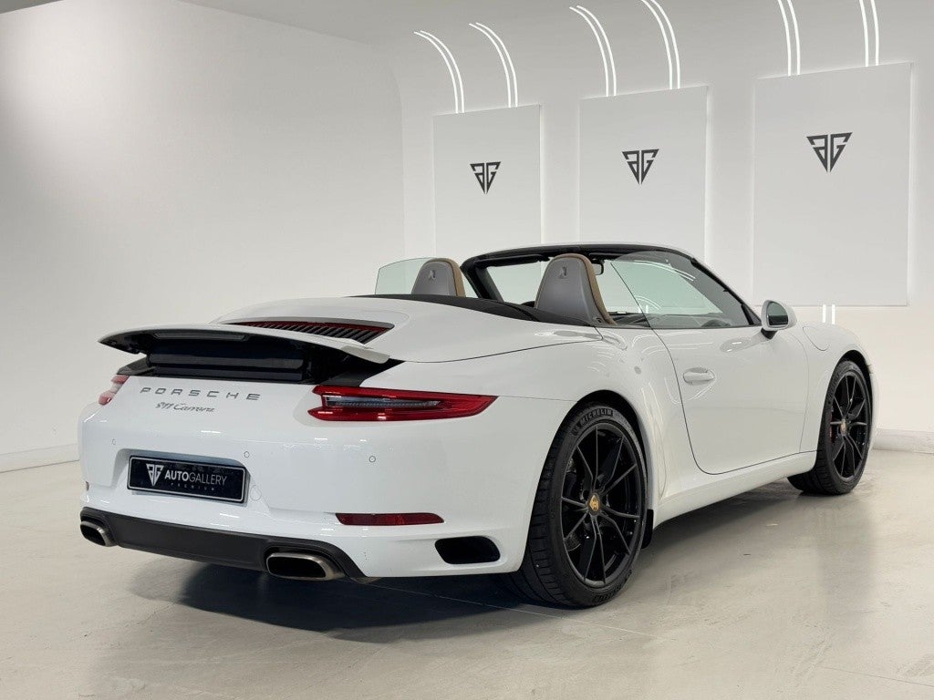 PORSCHE 911 Carrera Cabriolet PDK