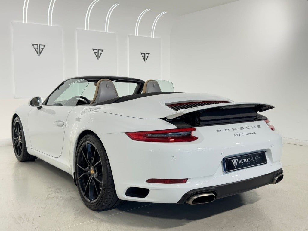 PORSCHE 911 Carrera Cabriolet PDK