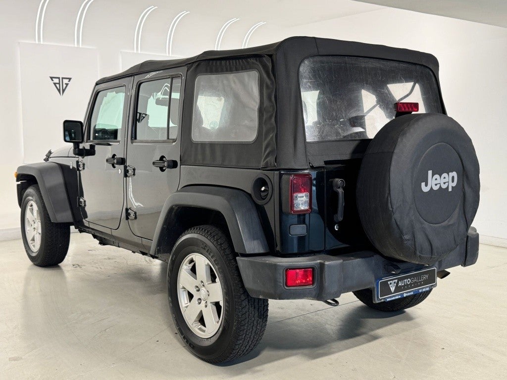 JEEP Wrangler Unlimited 2.8CRD Sport Aut.