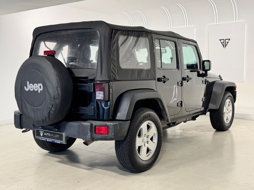 JEEP Wrangler Unlimited 2.8CRD Sport Aut.