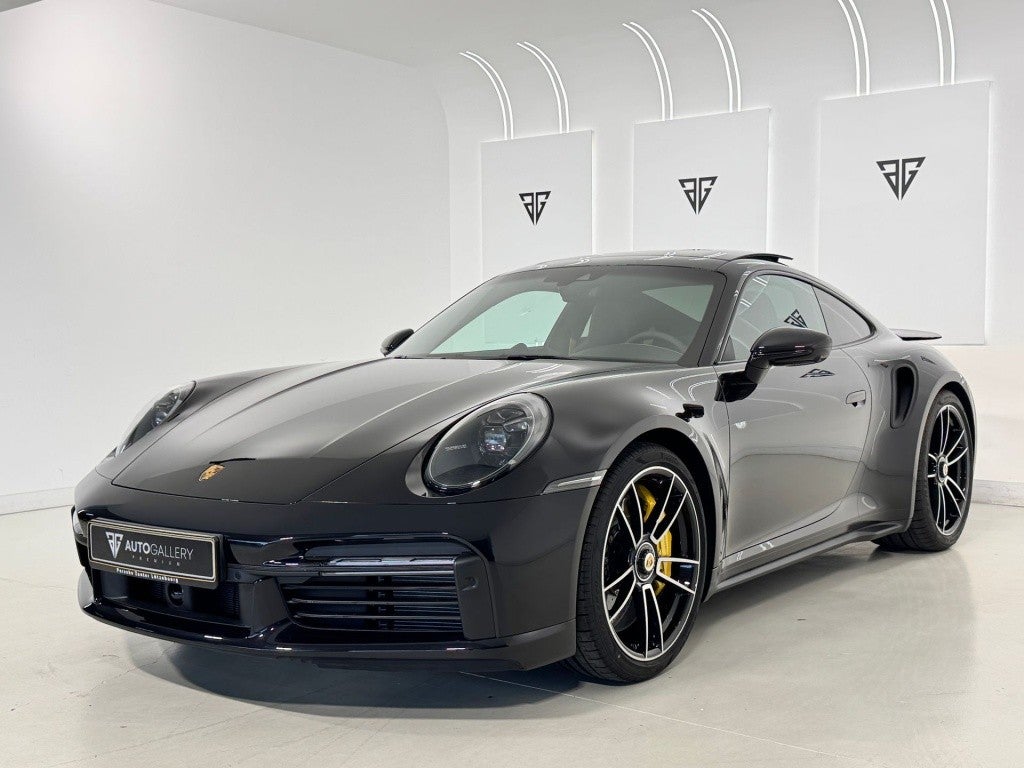 PORSCHE 911 Turbo S Coupé PDK