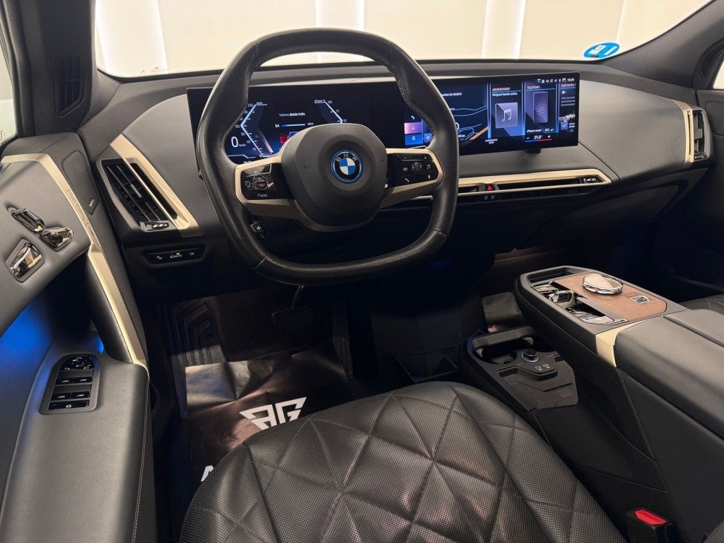 BMW iX xDrive 50