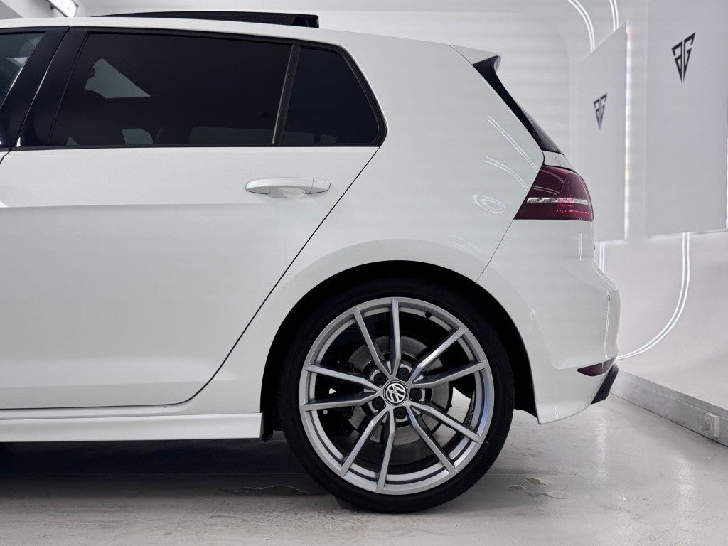 VOLKSWAGEN Golf 2.0 TSI R DSG 300