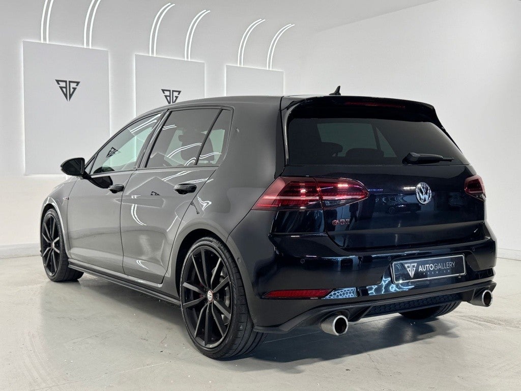 VOLKSWAGEN Golf 2.0 TSI GTI Performance 180kW