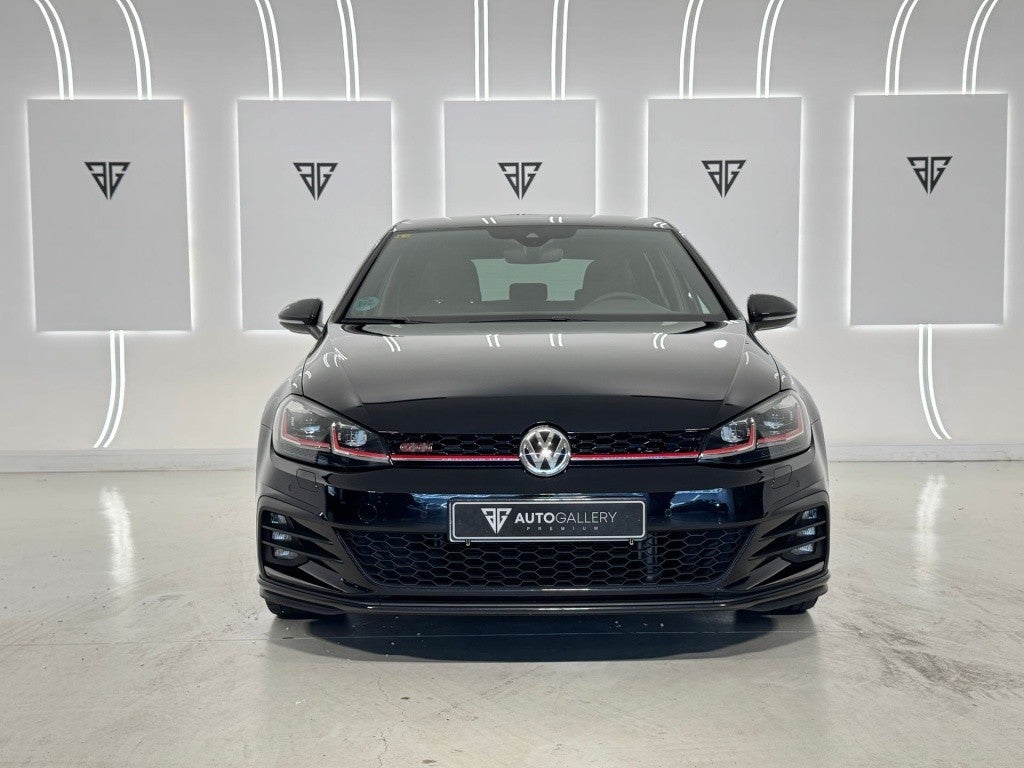 VOLKSWAGEN Golf 2.0 TSI GTI Performance 180kW