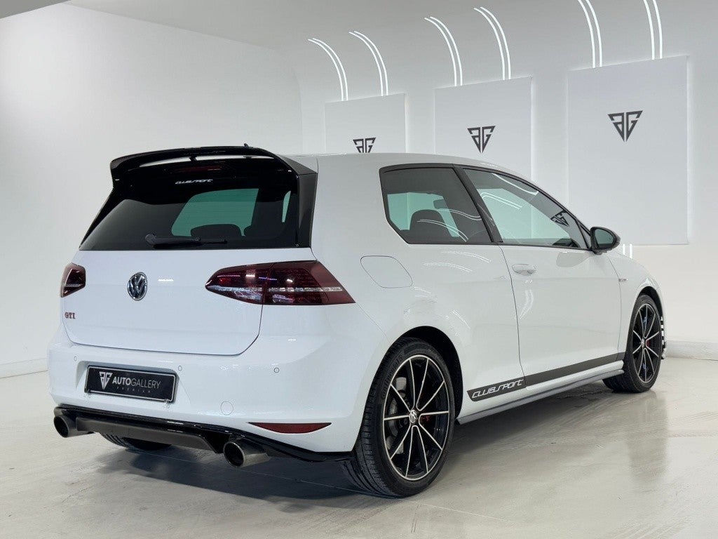 VOLKSWAGEN Golf 2.0 TSI GTI ClubSport DSG 265