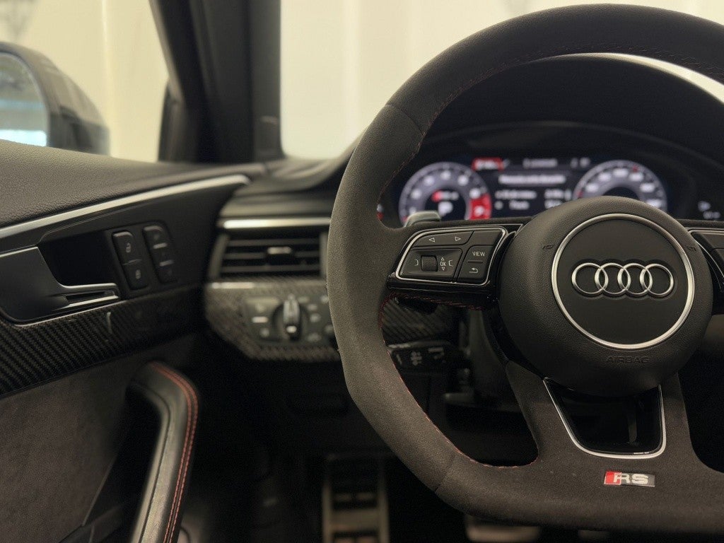 AUDI A4 RS4 Avant 2.9 TFSI quattro tiptronic