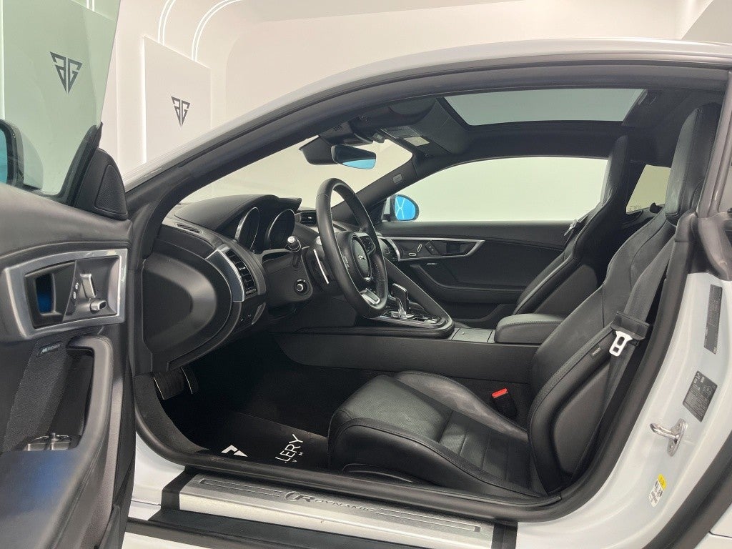 Jaguar F-Type Coupé 3.0 V6 R-Dynamic Aut. 340