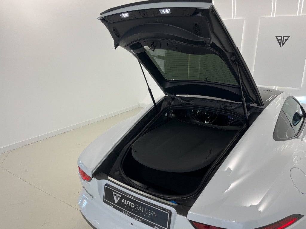 Jaguar F-Type Coupé 3.0 V6 R-Dynamic Aut. 340