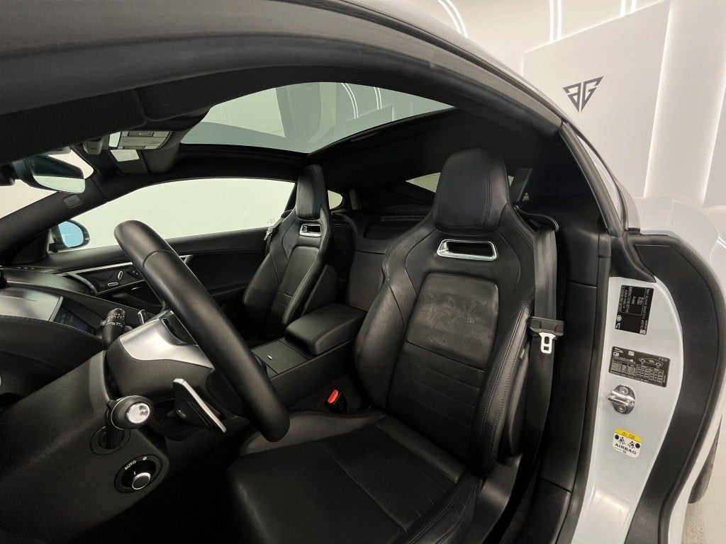 Jaguar F-Type Coupé 3.0 V6 R-Dynamic Aut. 340