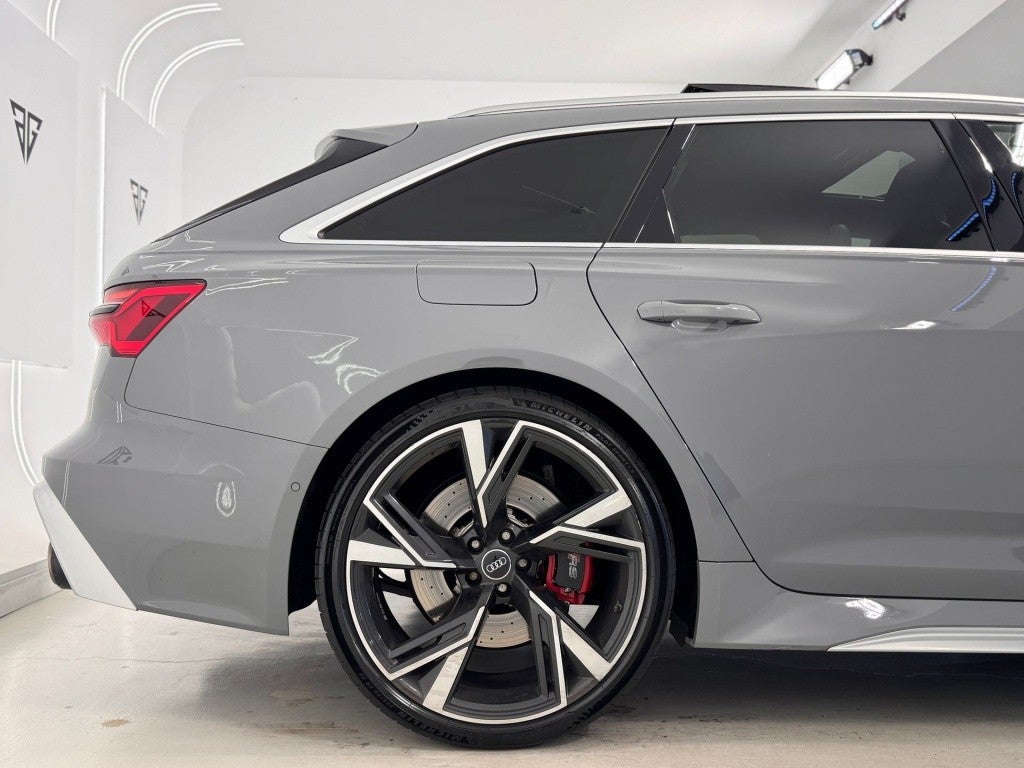 Audi A6 RS6 Avant TFSI quattro Tiptronic 441kW