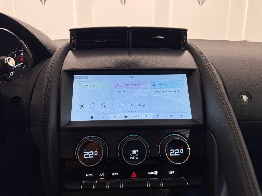 Jaguar F-Pace 3.0 l6 MHEV R-Dynamic S Aut. AWD 400