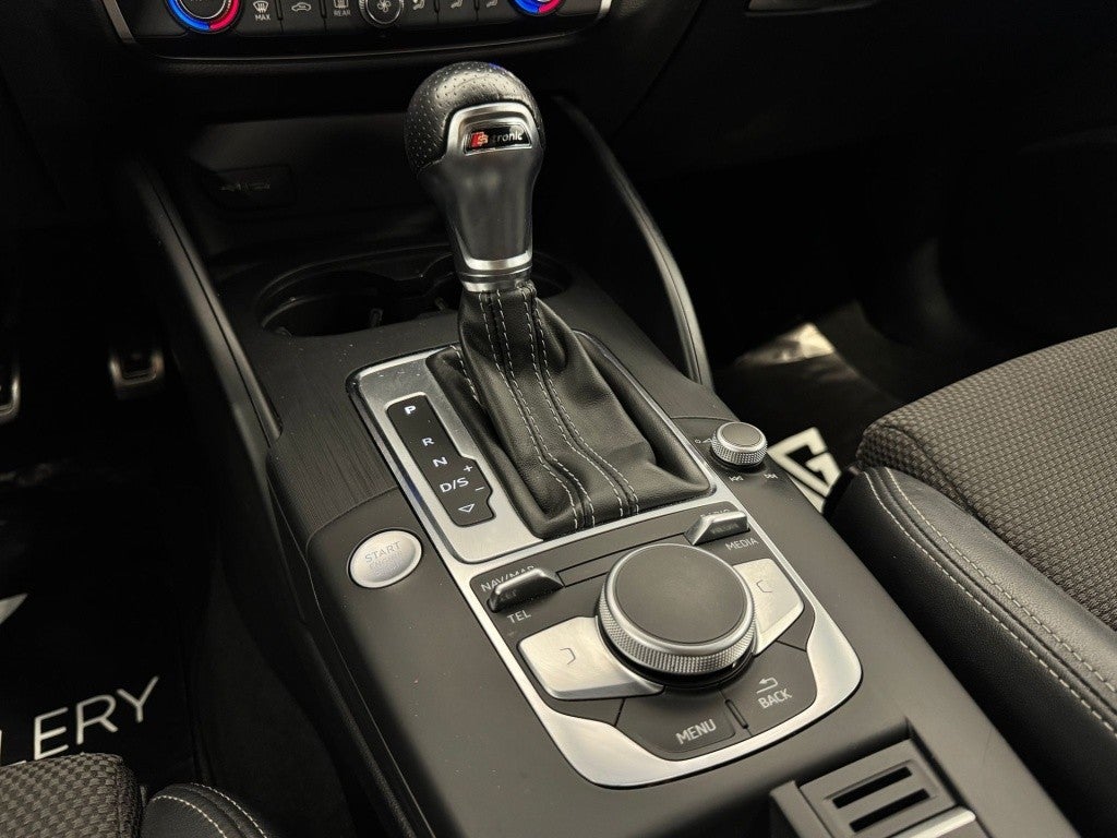 Audi A3 Sedán 35 TDI S line S tronic 110kW