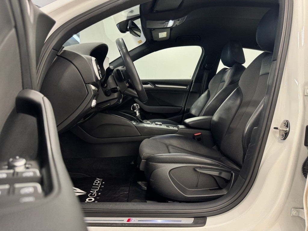 Audi A3 Sedán 35 TDI S line S tronic 110kW