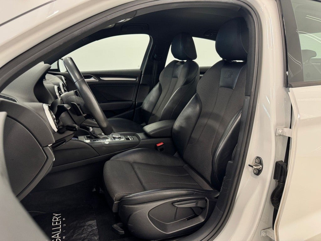 Audi A3 Sedán 35 TDI S line S tronic 110kW