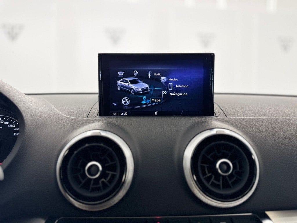 Audi A3 Sedán 35 TDI S line S tronic 110kW