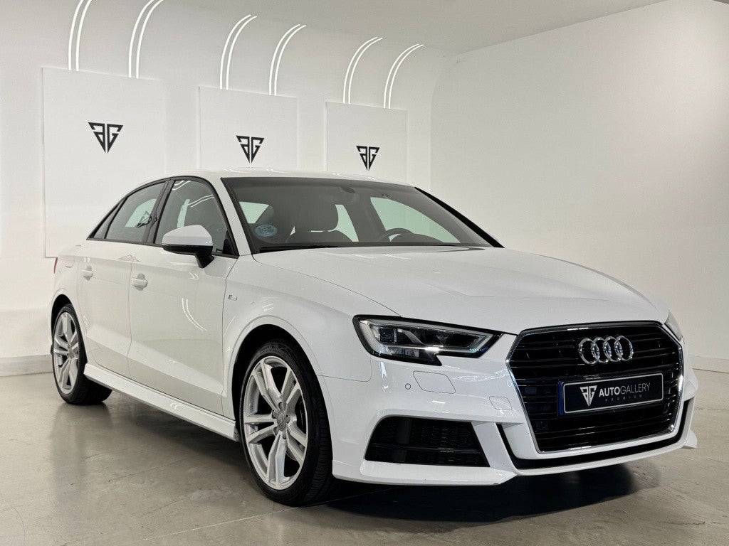 Audi A3 Sedán 35 TDI S line S tronic 110kW