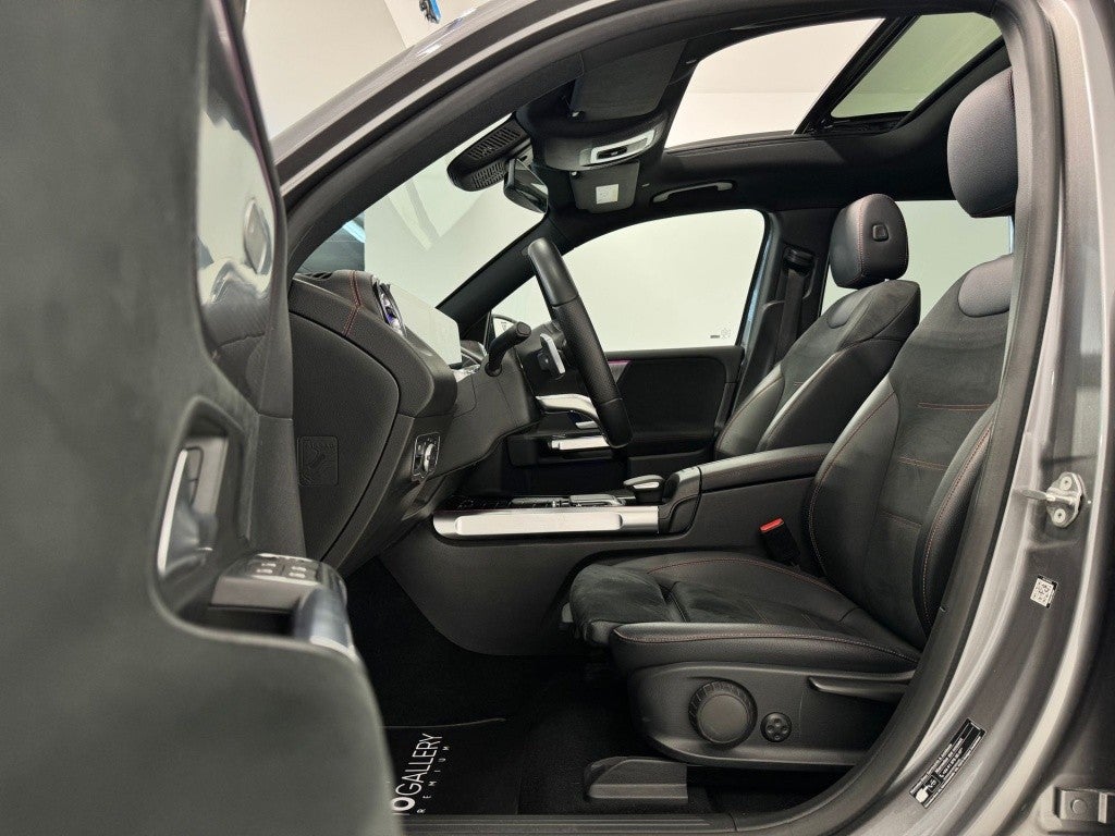 Mercedes-Benz EQB 300 4Matic