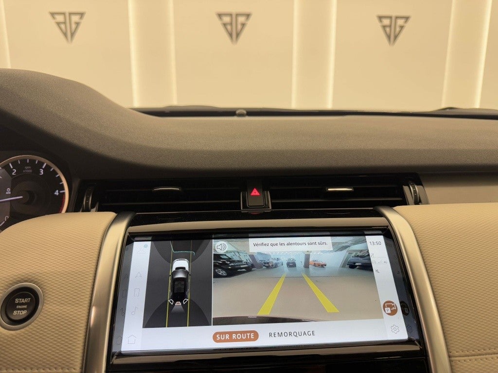 Land-Rover Discovery Sport 2.0D TD4 MHEV R-Dynamic SE AWD Auto 204