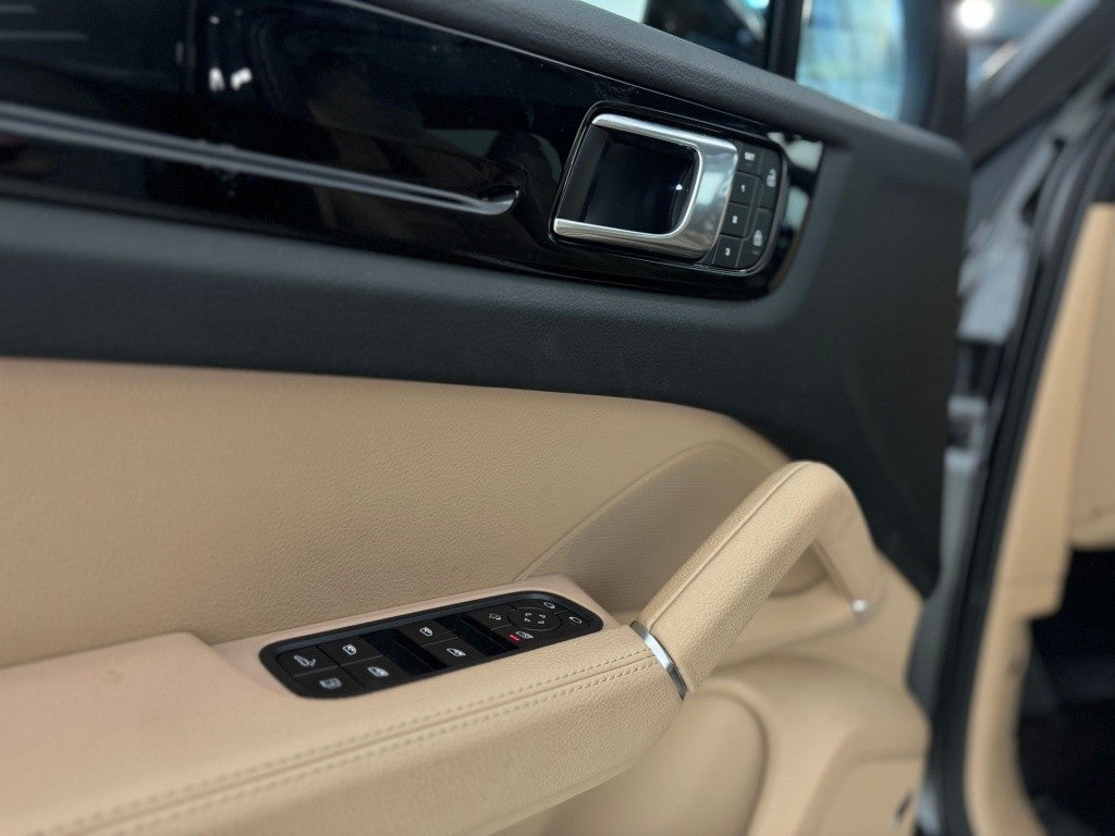 Porsche Cayenne E-Hybrid Platinum Edition Coupé Aut.