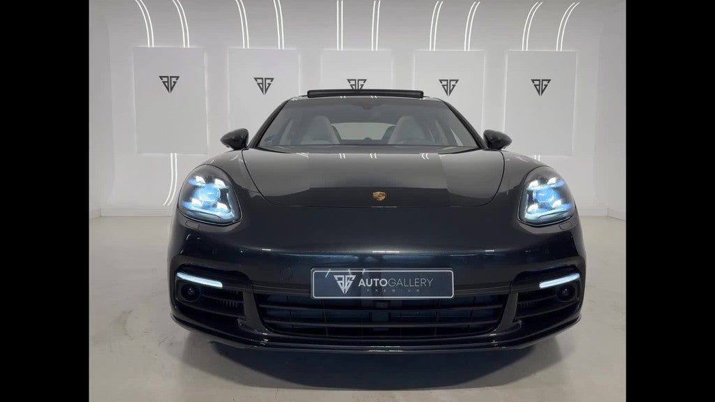 Porsche Panamera 4 e-Hybrid