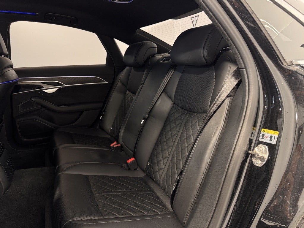 Audi A8 50 TDI quattro tiptronic 9.75