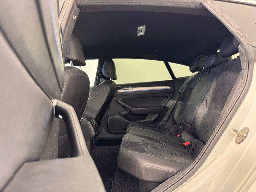 Volkswagen Arteon 2.0TDI R-Line DSG7 110kW