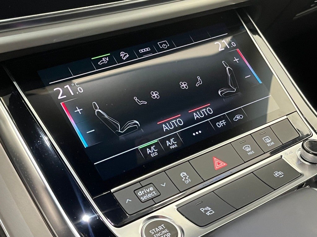 Audi Q8 55 TFSIe Black line quattro