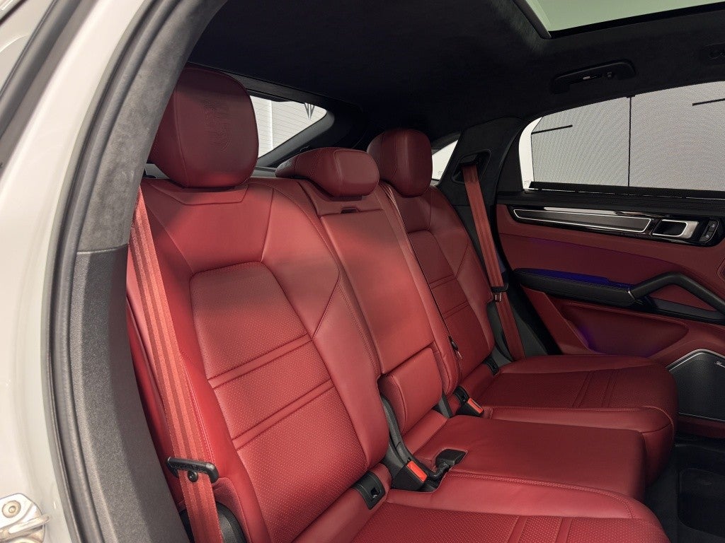 Porsche Cayenne Coupé GTS